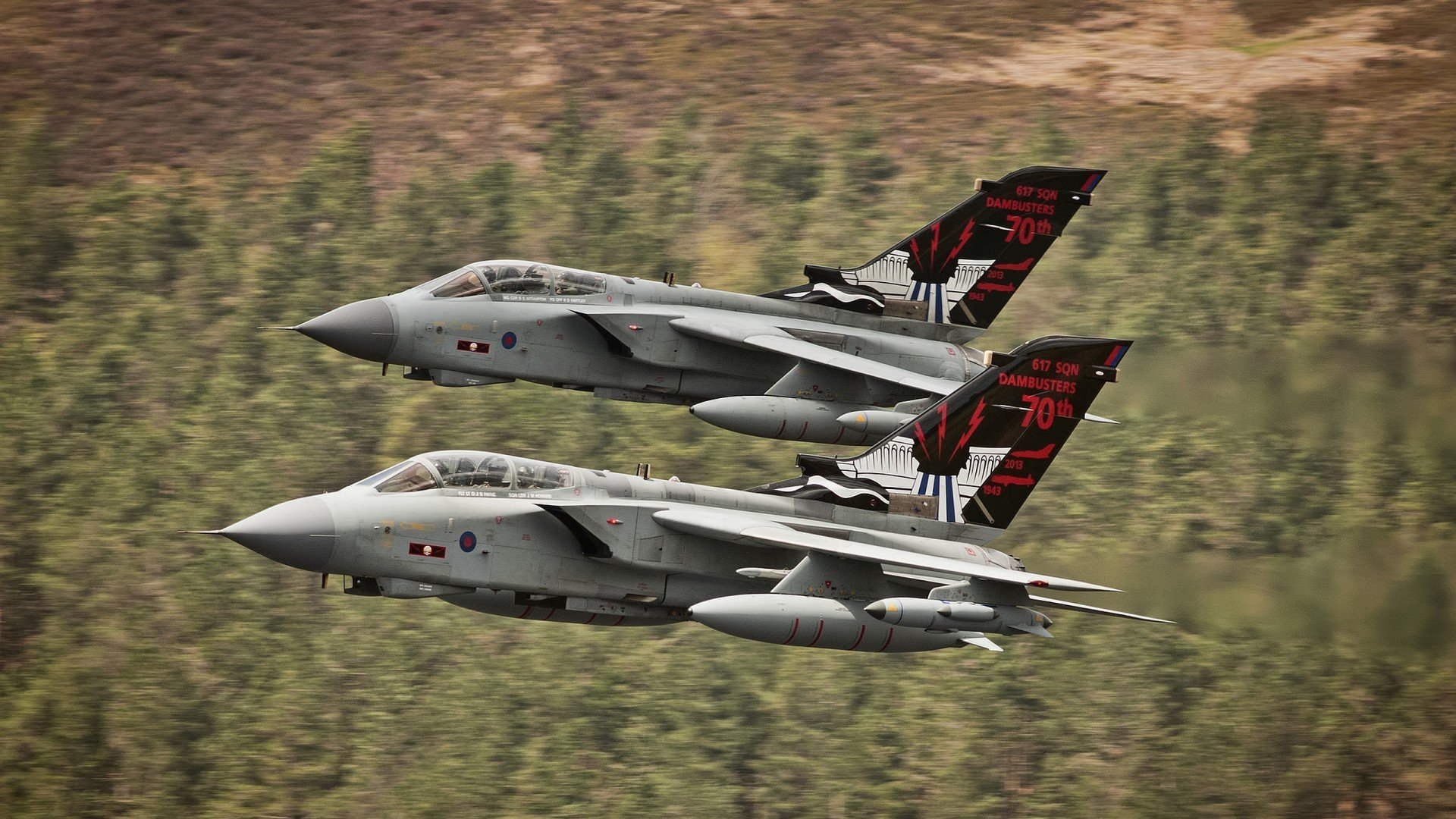 全北现代守门员屡献神扑，全北现代球员