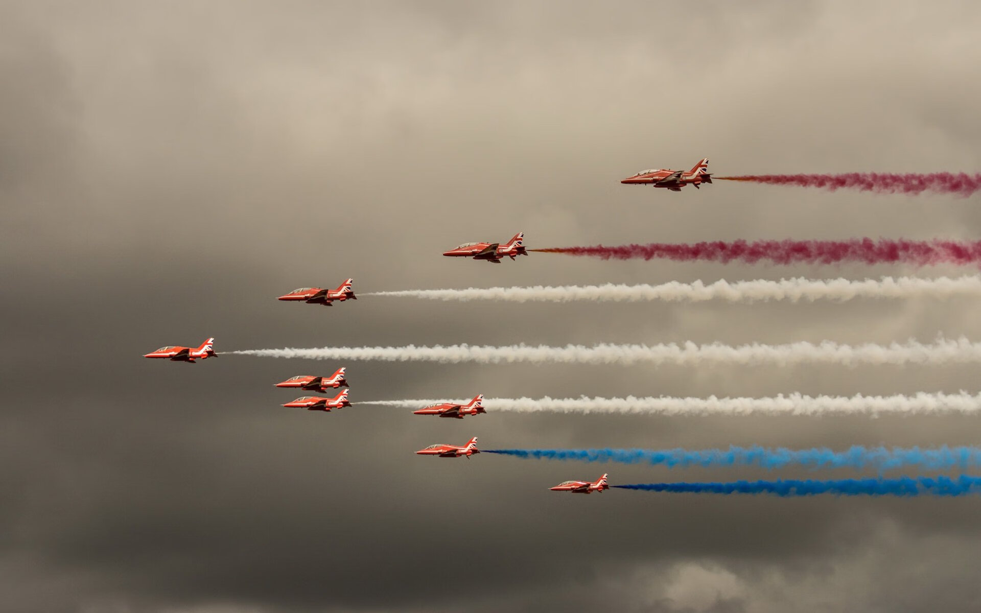 广州龙狮球队进攻体系完善，广州龙狮队新主场