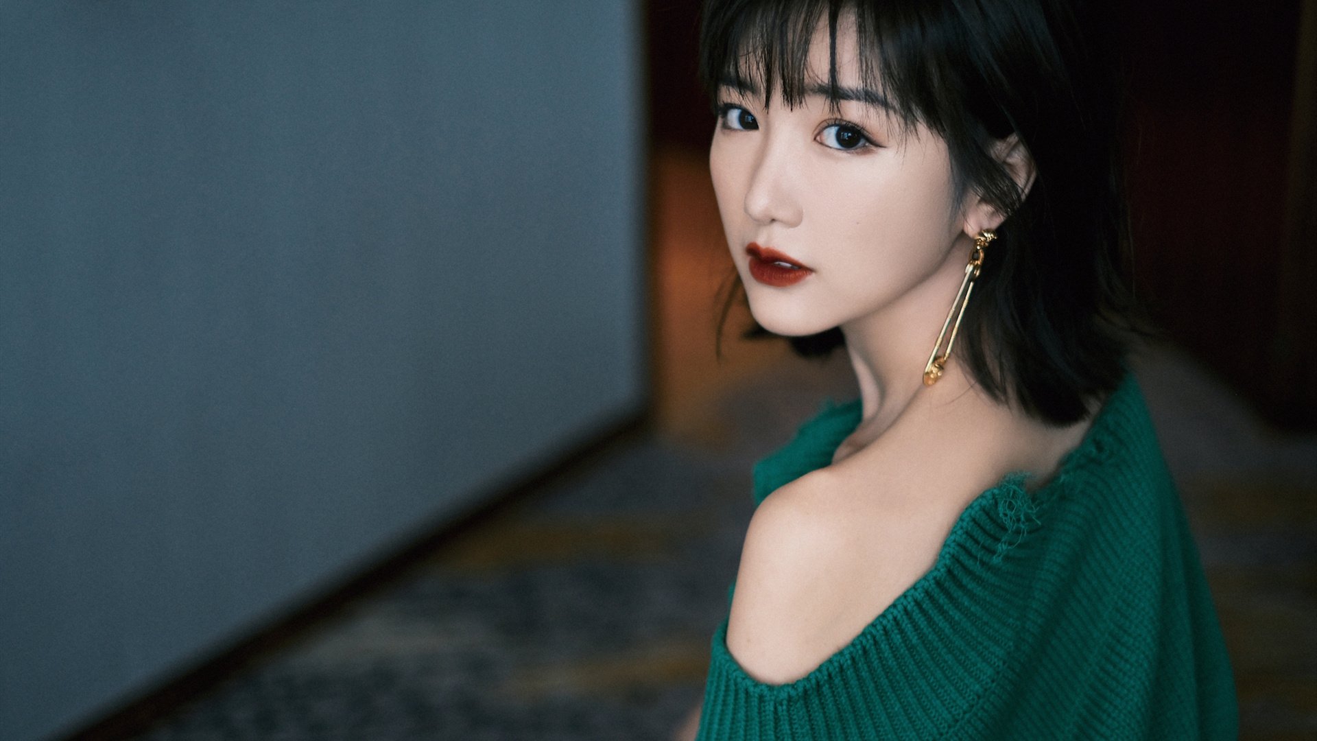 南特保持边中连线打出有效配合