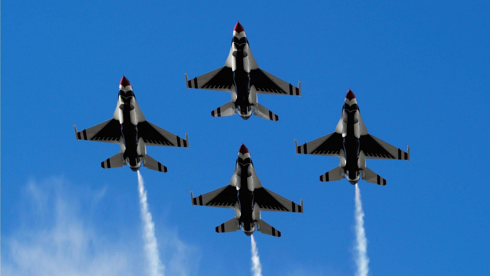 柯尔赞女子200米仰泳赛道亮点,200米仰泳比赛视频